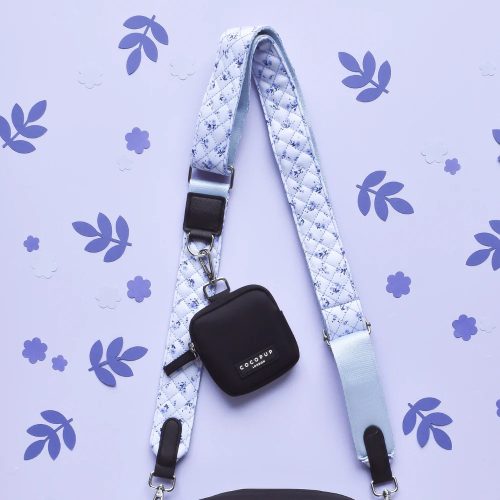 Cocopup London - Táska szíj ( Quilted Ditsy Floral Periwinkle Regular price)